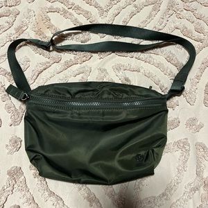 Lululemon OG Belt Bag Olive Green